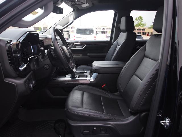 2023 Chevrolet Silverado 1500 Vehicle Photo in MADISON, IN 47250-1611