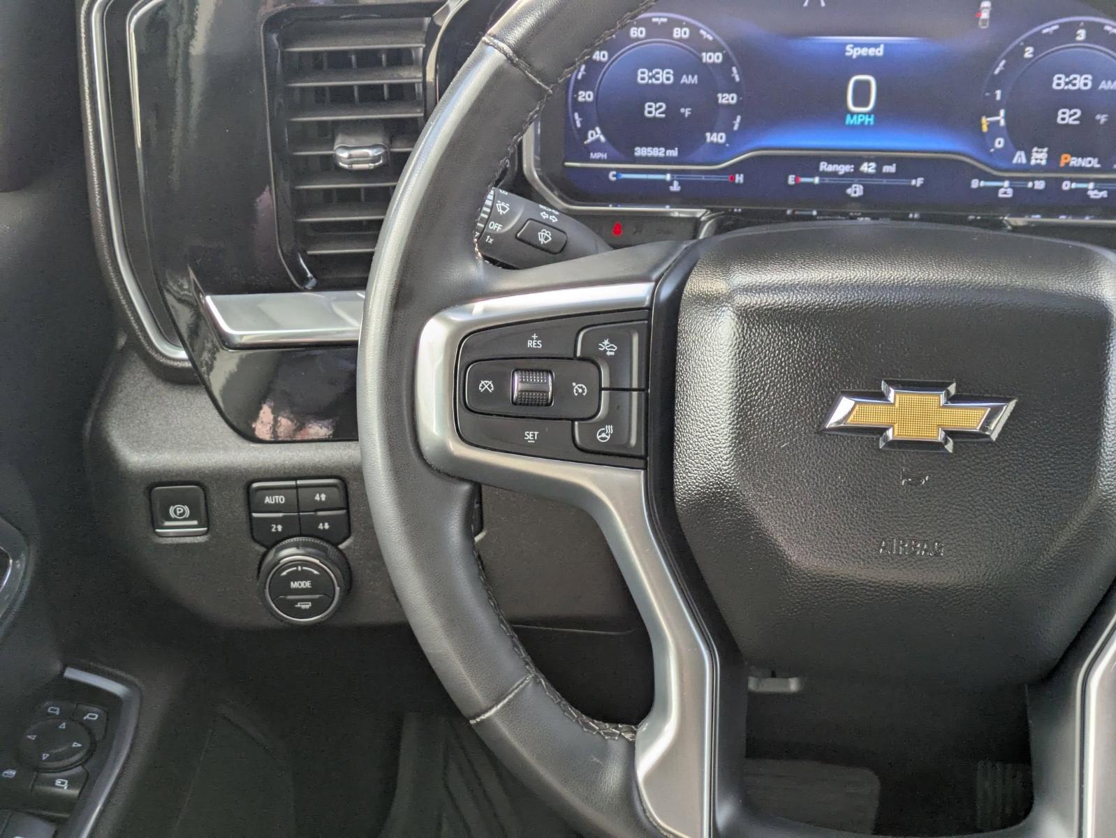 2024 Chevrolet Silverado 2500 HD Vehicle Photo in SELMA, TX 78154-1460