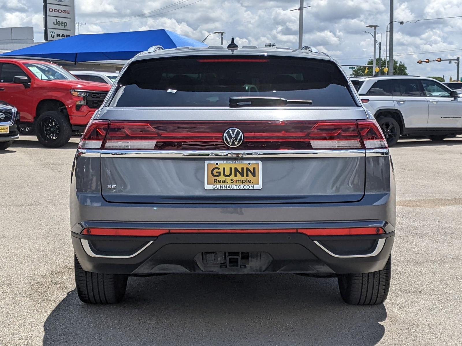 2024 Volkswagen Atlas Cross Sport Vehicle Photo in Seguin, TX 78155