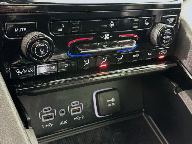 2023 Jeep Grand Cherokee Vehicle Photo in Doylsetown, PA 18901