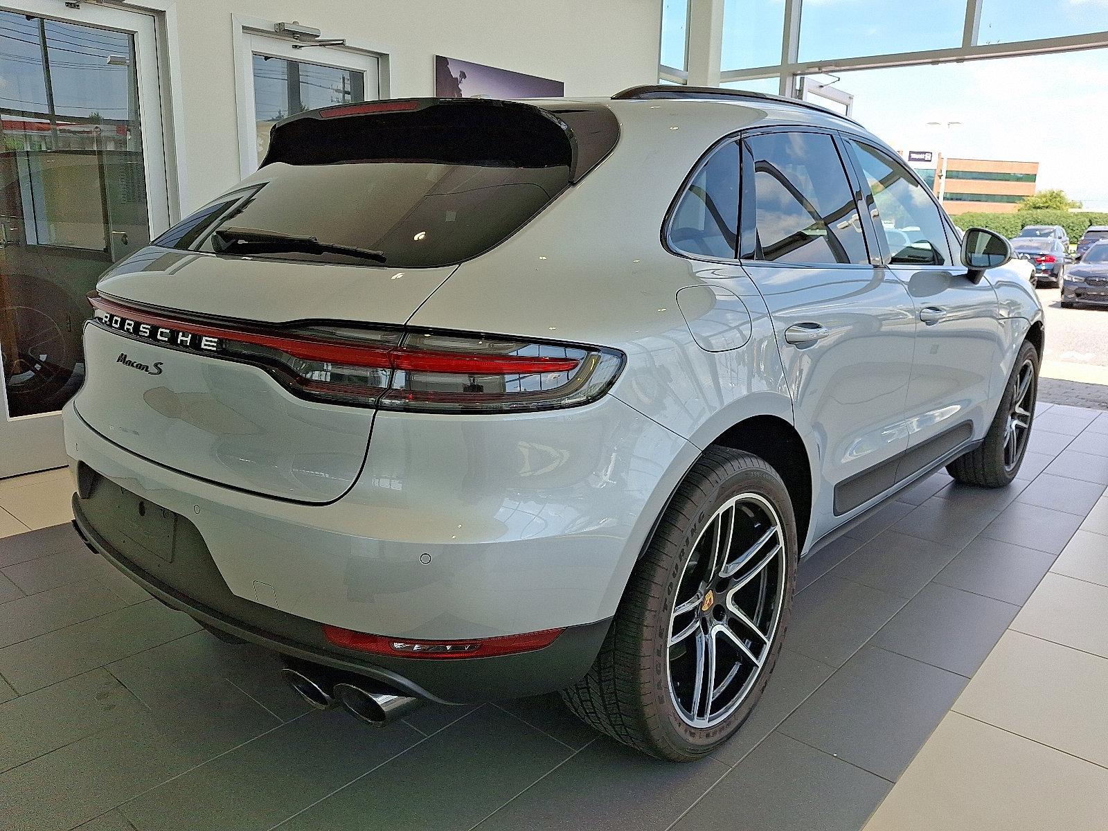 2020 Porsche Macan Vehicle Photo in Lancaster, PA 17601