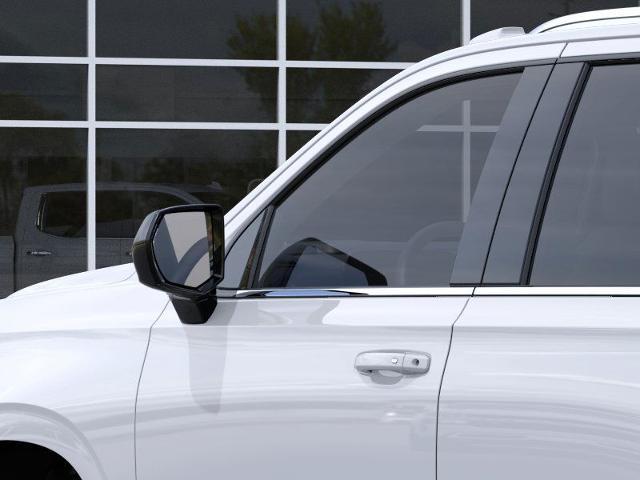 2025 Chevrolet Tahoe Vehicle Photo in Roslyn, NY 11576
