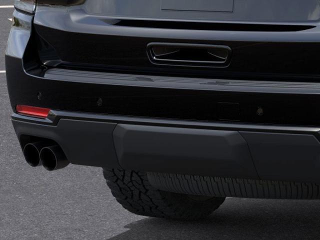 2025 Chevrolet Suburban Vehicle Photo in Roslyn, NY 11576