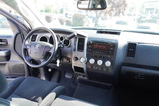 2012 Toyota Tundra 4WD Truck Vehicle Photo in Riverdale, UT 84405