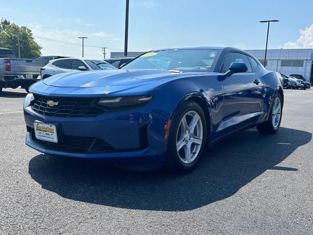 2019 Chevrolet Camaro Vehicle Photo in COLUMBIA, MO 65203-3903