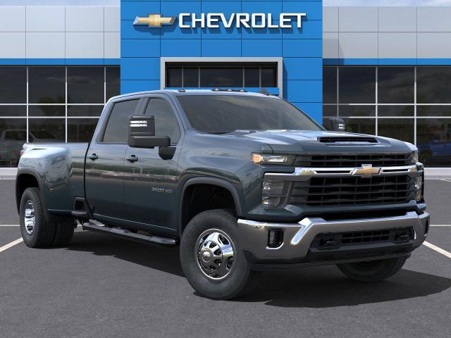 2025 Chevrolet Silverado 3500 HD Vehicle Photo in GREENACRES, FL 33463-3207