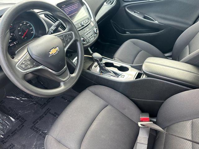 2022 Chevrolet Malibu Vehicle Photo in RIVERSIDE, CA 92504-4106