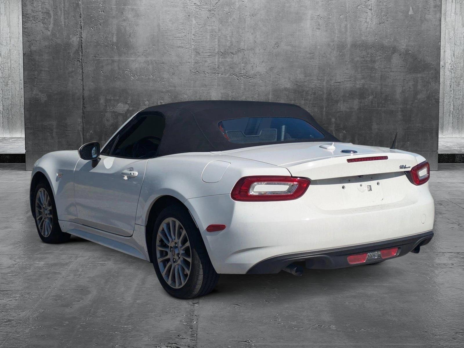 2020 FIAT 124 Spider Vehicle Photo in Sarasota, FL 34231