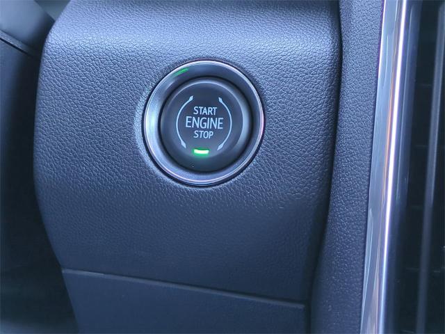 2025 GMC Acadia Vehicle Photo in GOODYEAR, AZ 85338-1310