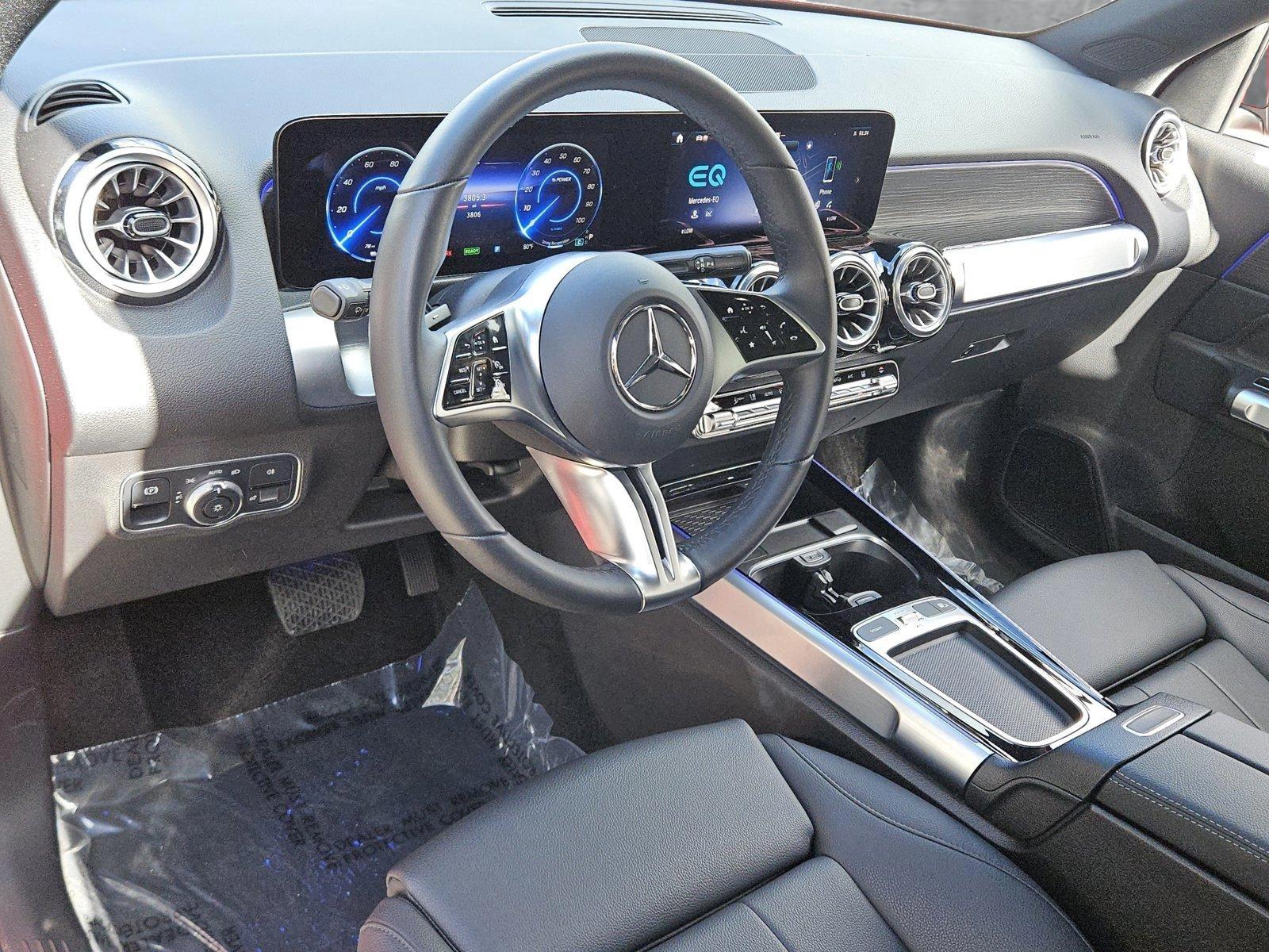 2024 Mercedes-Benz EQB Vehicle Photo in Pembroke Pines , FL 33027