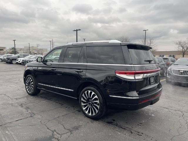 2023 Lincoln Navigator Vehicle Photo in BEACHWOOD, OH 44122-4298