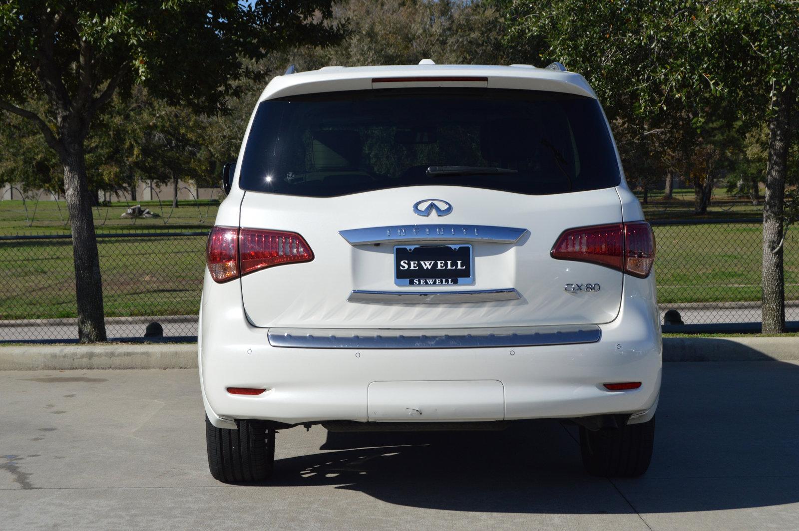 2017 INFINITI QX80 Vehicle Photo in Houston, TX 77090