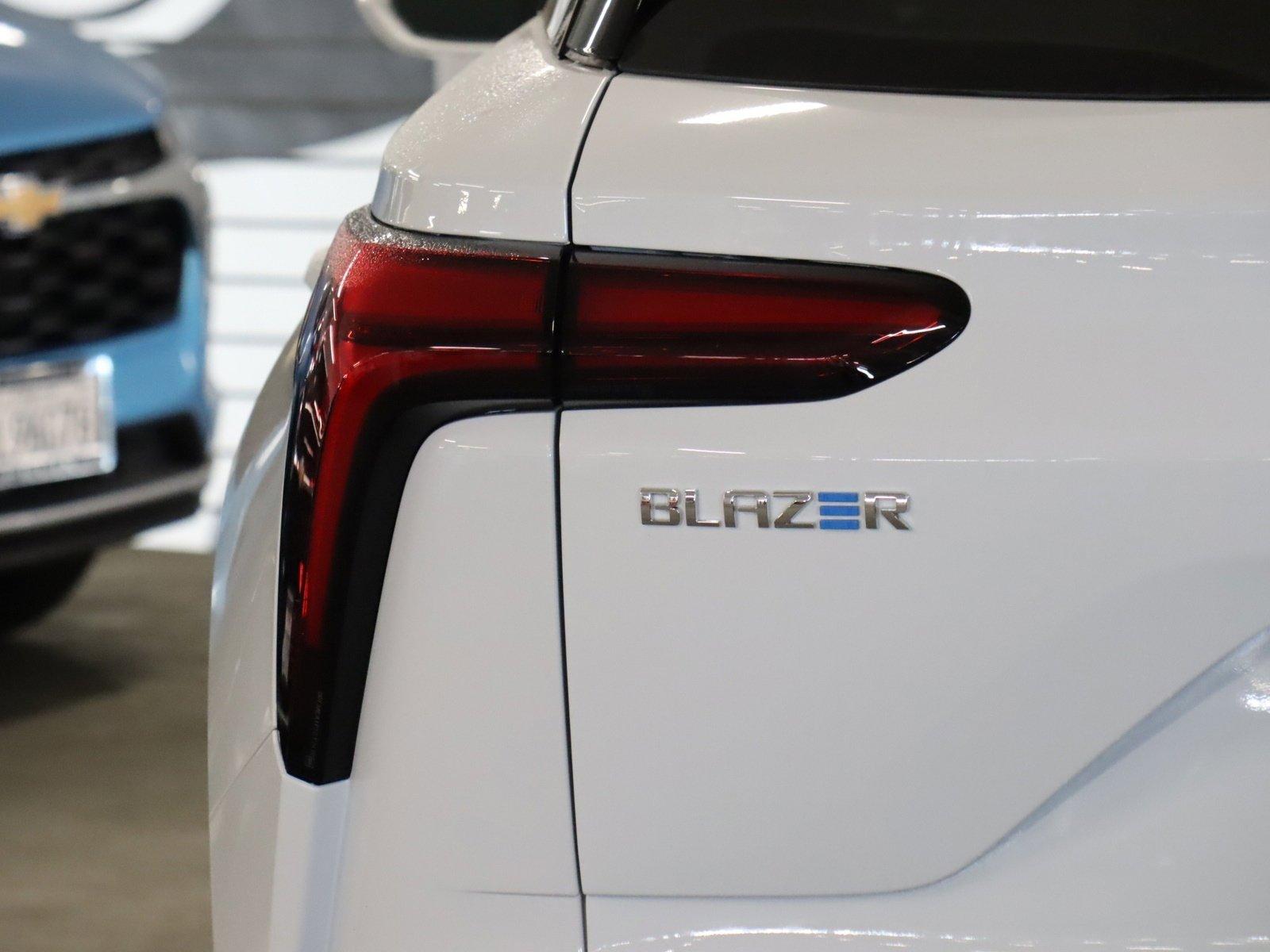 2025 Chevrolet Blazer EV Vehicle Photo in LOS ANGELES, CA 90007-3794