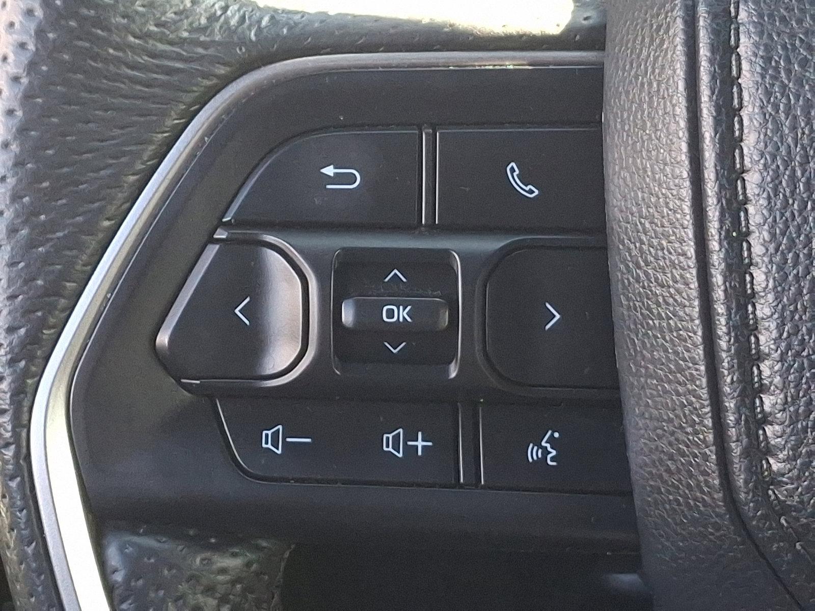 2024 Toyota Tacoma 4WD Vehicle Photo in Trevose, PA 19053