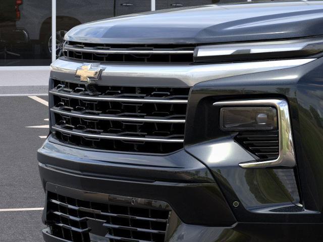 2025 Chevrolet Traverse Vehicle Photo in Roslyn, NY 11576