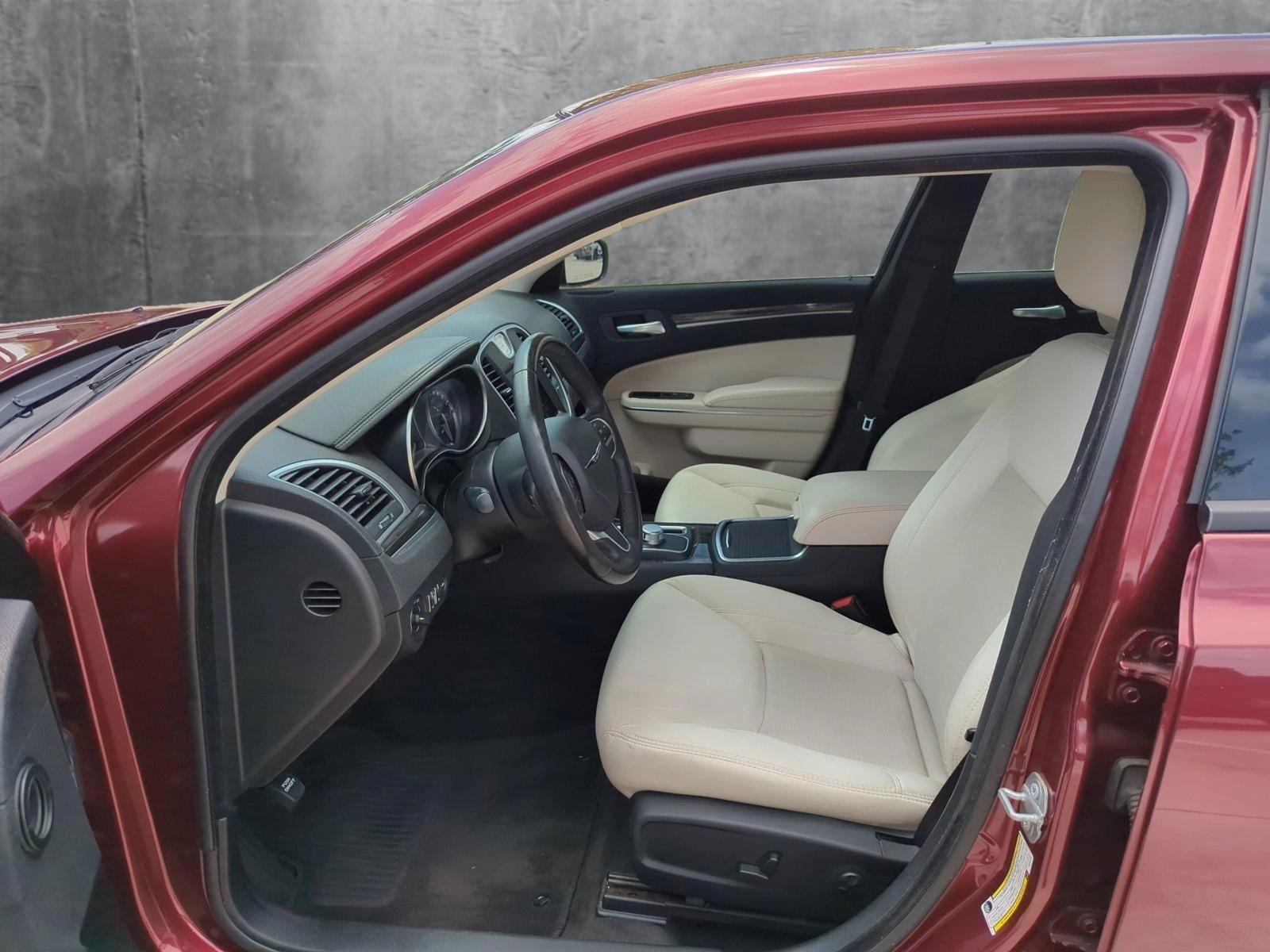 2018 Chrysler 300 Vehicle Photo in Pembroke Pines, FL 33027