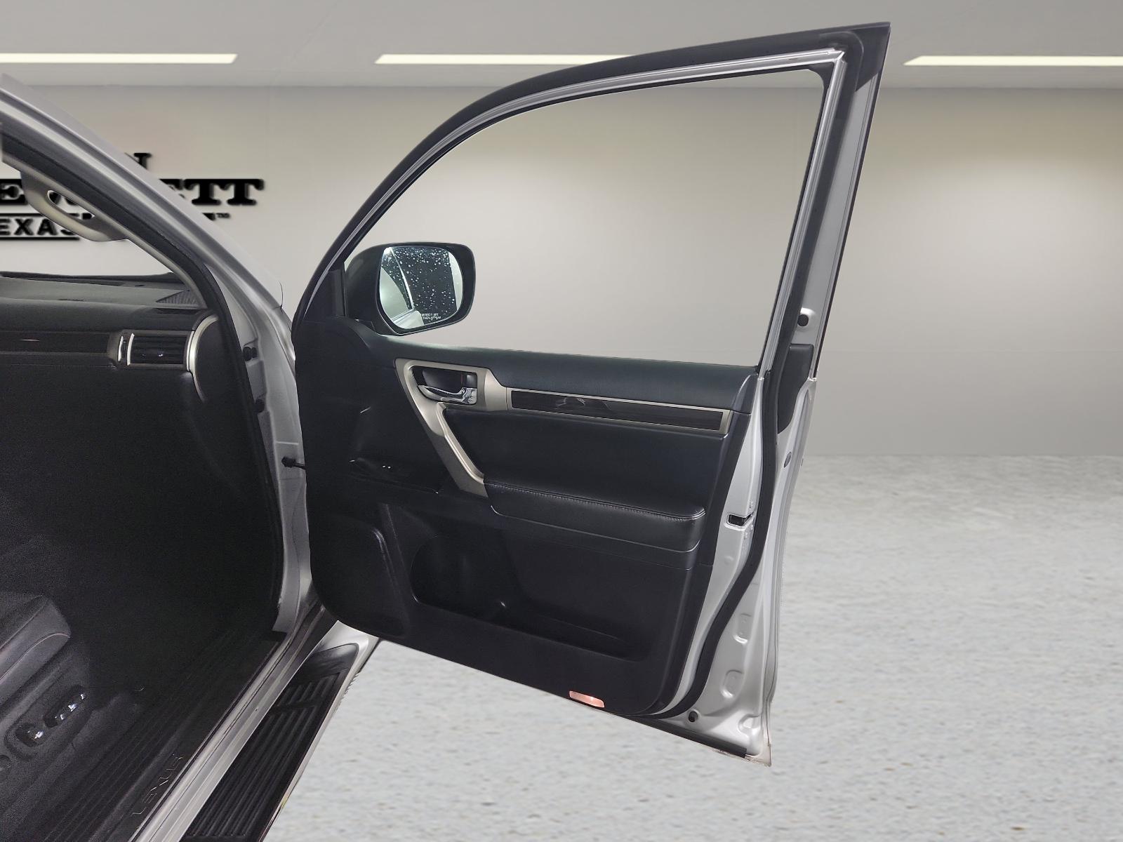 2015 Lexus GX 460 Vehicle Photo in GEORGETOWN, TX 78626-7508