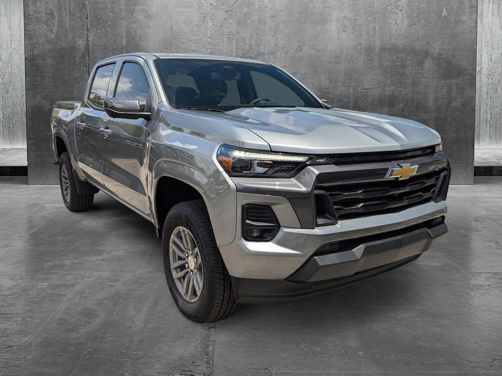 2025 Chevrolet Colorado Vehicle Photo in MIAMI, FL 33134-2699