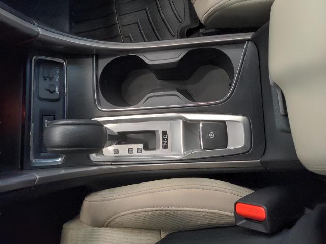 2022 Subaru Ascent Vehicle Photo in Green Bay, WI 54304