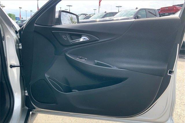 2019 Chevrolet Malibu Vehicle Photo in KANSAS CITY, MO 64114-4502