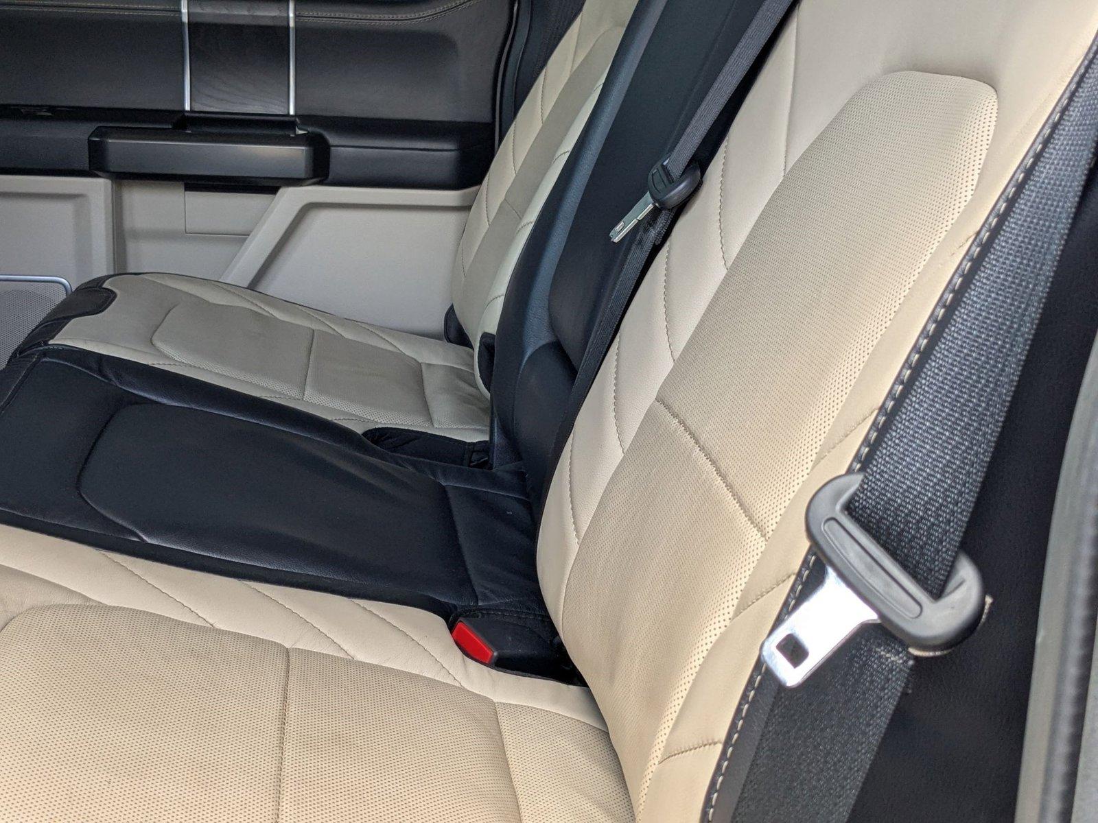 2021 Ford Super Duty F-450 DRW Vehicle Photo in Miami, FL 33015