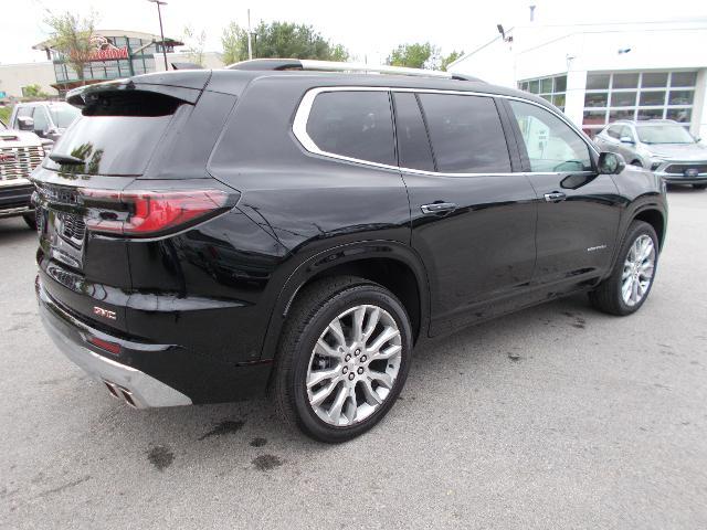 2025 GMC Acadia Vehicle Photo in LOWELL, MA 01852-4336