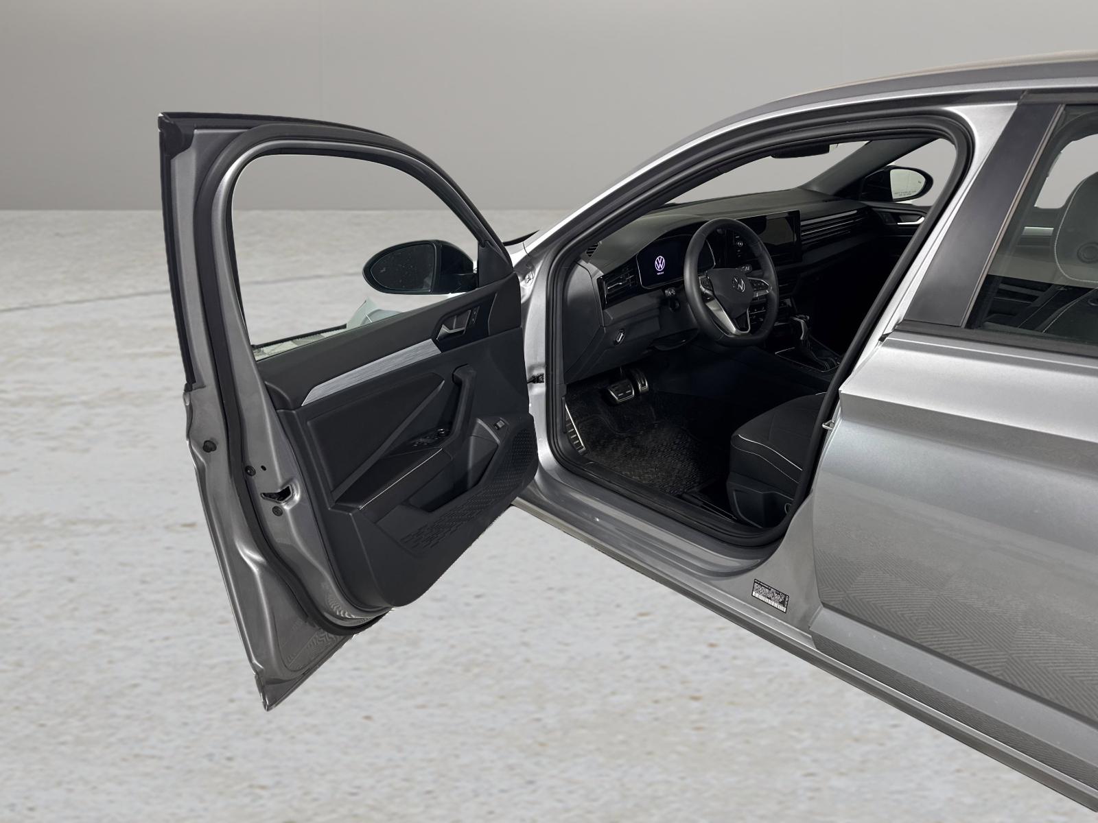 2025 Volkswagen Jetta Vehicle Photo in Georgetown, TX 78626