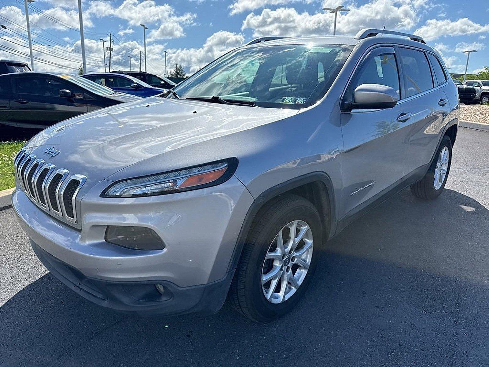 2014 Jeep Cherokee Vehicle Photo in Harrisburg, PA 17111