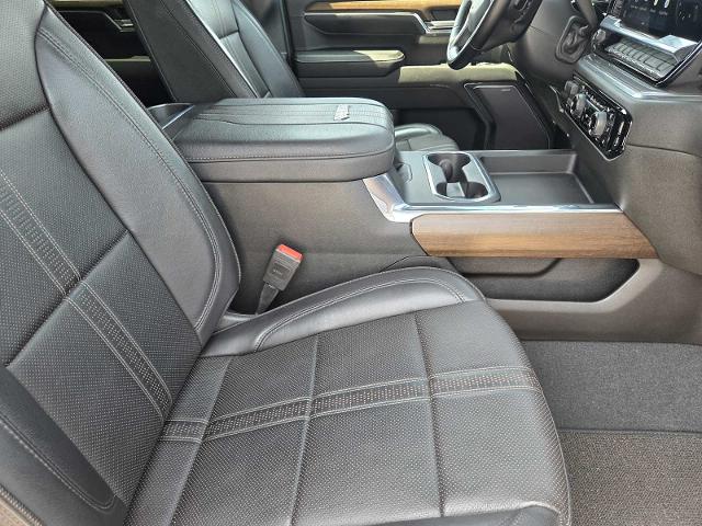 2024 Chevrolet Silverado 2500 HD Vehicle Photo in DENTON, TX 76210-9321