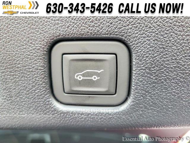 2025 Chevrolet Traverse Vehicle Photo in AURORA, IL 60503-9326