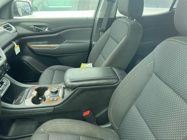 2023 GMC Acadia Vehicle Photo in GREEN BAY, WI 54304-5303