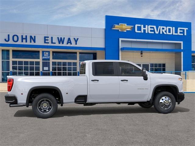 2025 Chevrolet Silverado 3500 HD Vehicle Photo in ENGLEWOOD, CO 80113-6708