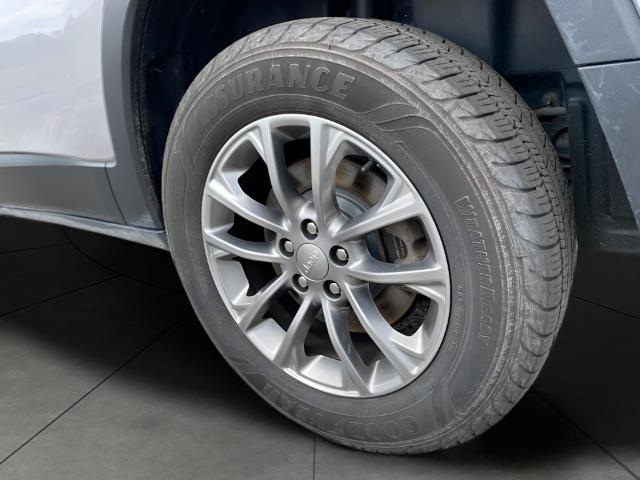 2019 Jeep Cherokee Vehicle Photo in APPLETON, WI 54914-8833