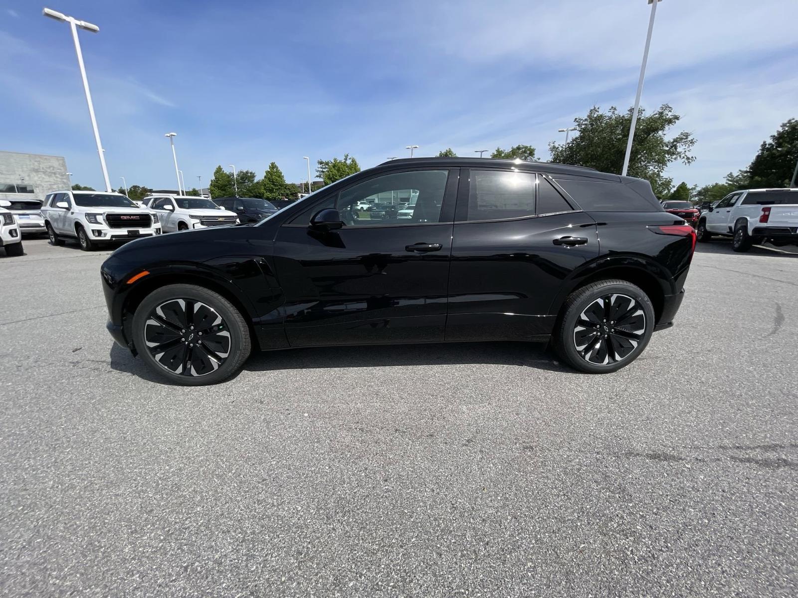 2024 Chevrolet Blazer EV Vehicle Photo in BENTONVILLE, AR 72712-4322