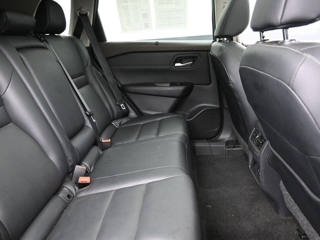 2023 Nissan Rogue Vehicle Photo in Marion, IA 52302
