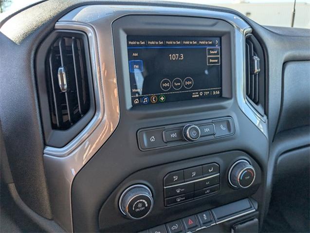 2025 Chevrolet Silverado 2500 HD Vehicle Photo in ENGLEWOOD, CO 80113-6708