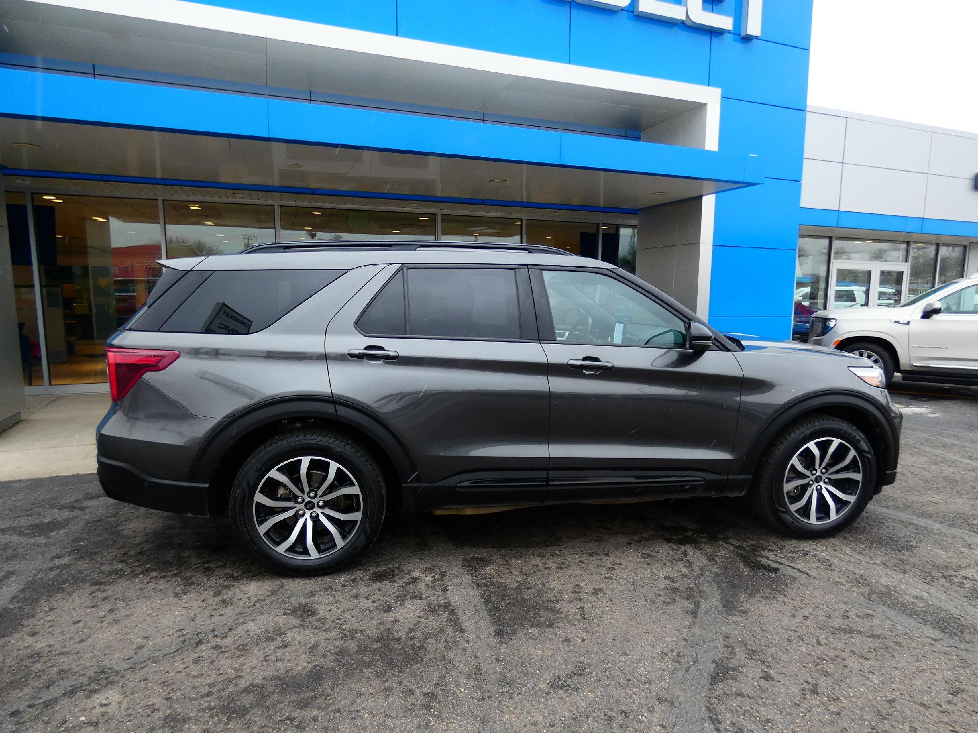 Used 2020 Ford Explorer ST with VIN 1FM5K8GCXLGA16339 for sale in Jamestown, ND