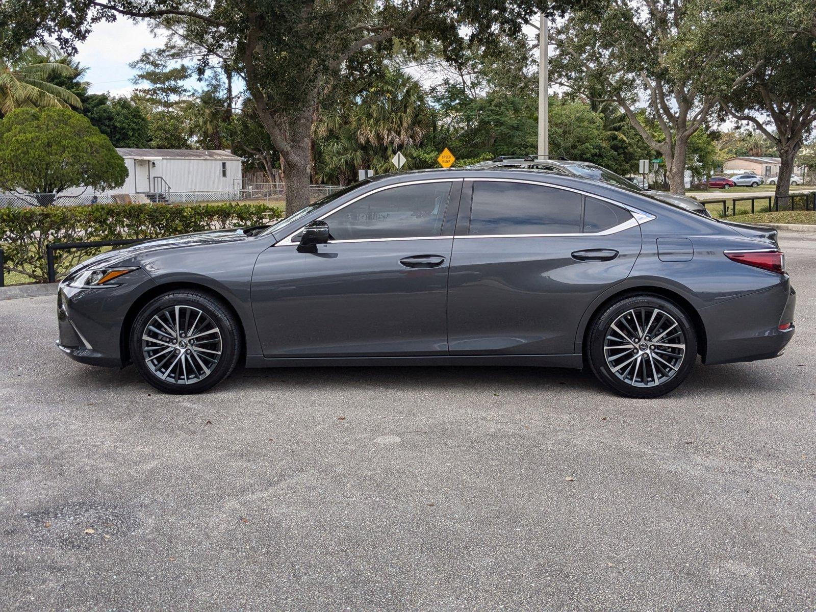 2022 Lexus ES 350 Vehicle Photo in West Palm Beach, FL 33417