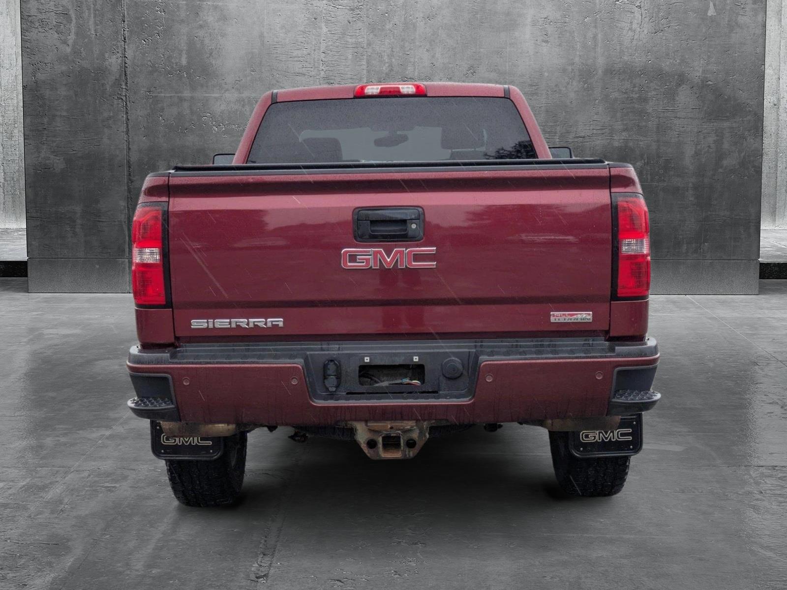 2015 GMC Sierra 2500HD available WiFi Vehicle Photo in Spokane Valley, WA 99212