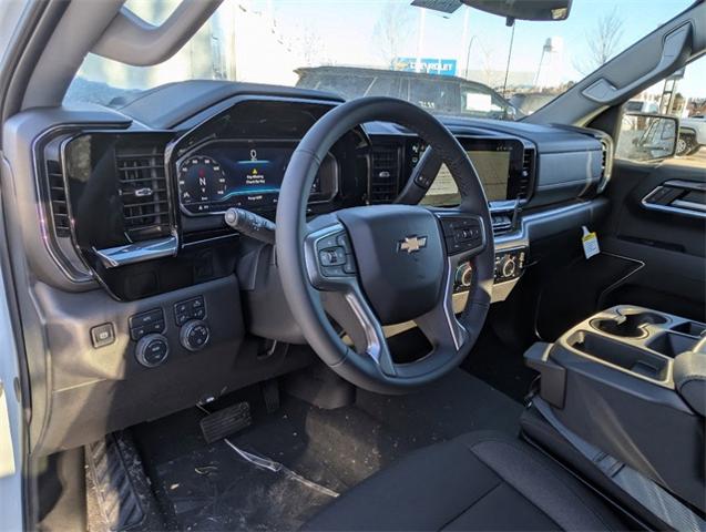 2025 Chevrolet Silverado 1500 Vehicle Photo in ENGLEWOOD, CO 80113-6708