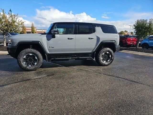 2025 GMC HUMMER EV SUV Vehicle Photo in Fishers, IN 46038