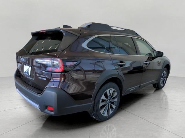 2025 Subaru Outback Vehicle Photo in Green Bay, WI 54304