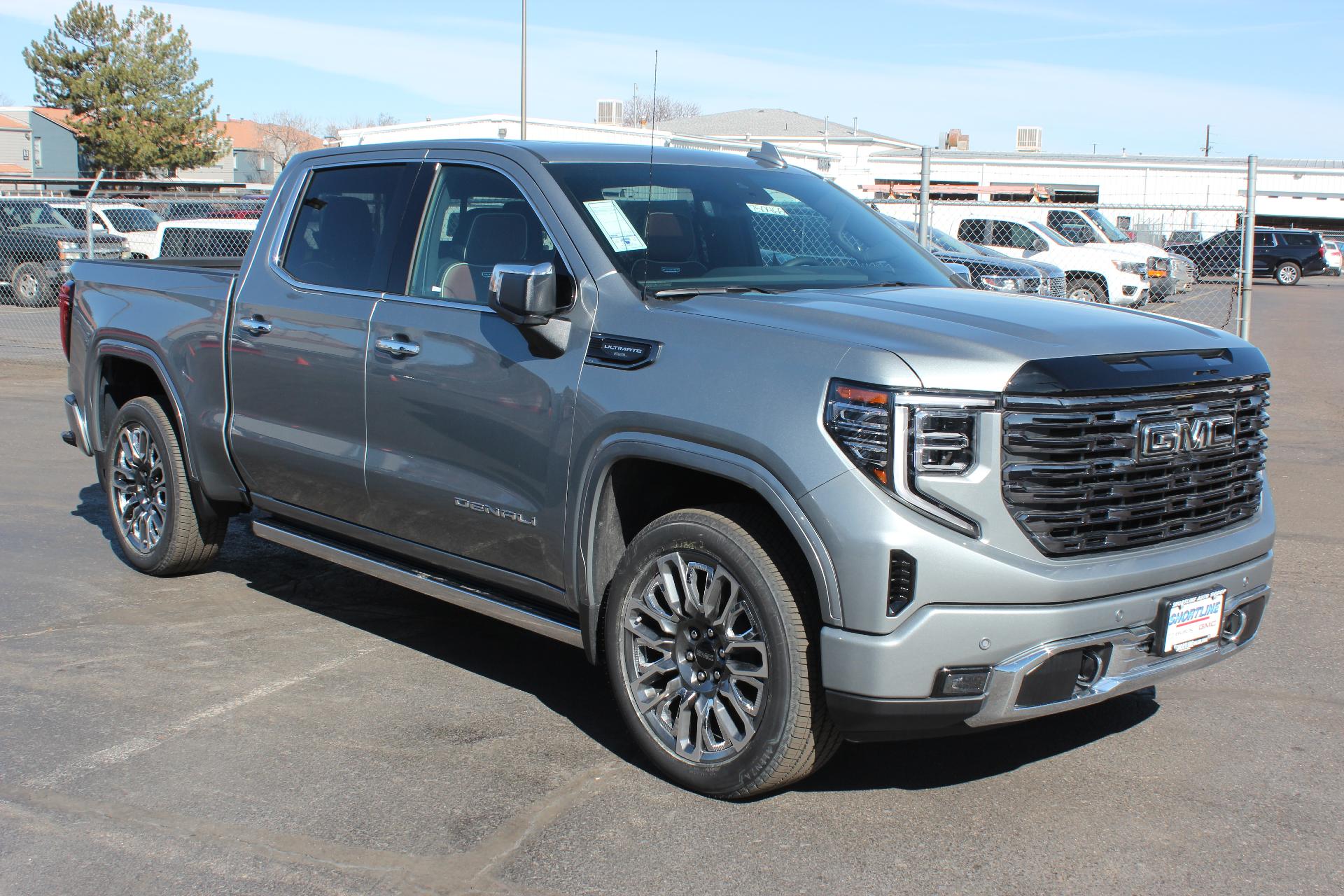 2025 GMC Sierra 1500 Vehicle Photo in AURORA, CO 80012-4011