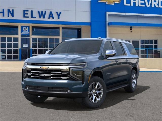 2025 Chevrolet Suburban Vehicle Photo in ENGLEWOOD, CO 80113-6708