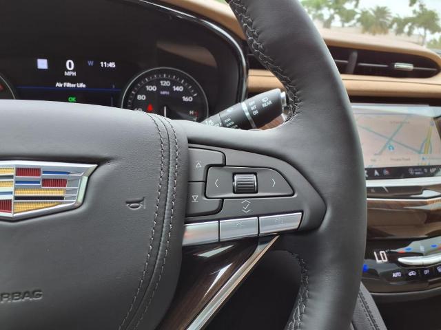 2025 Cadillac XT6 Vehicle Photo in TAMPA, FL 33612-3404