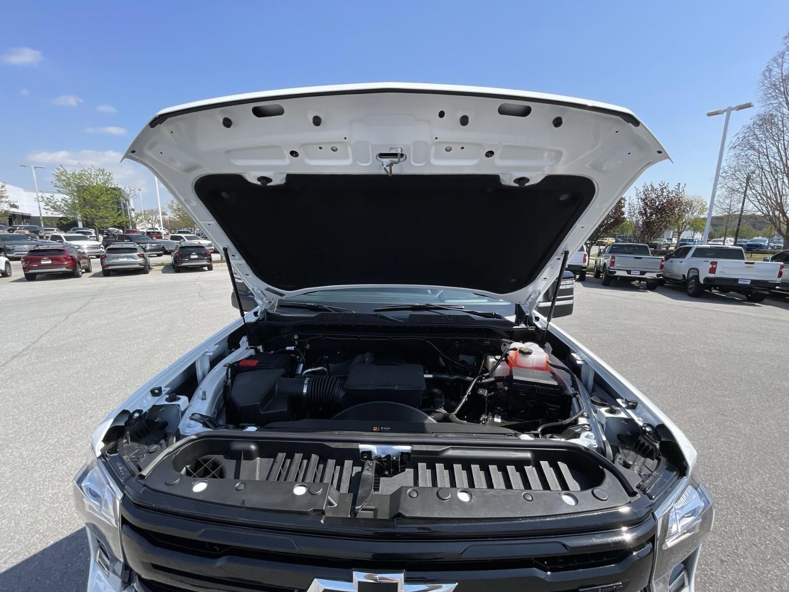 2025 Chevrolet Silverado 2500 HD Vehicle Photo in BENTONVILLE, AR 72712-4322