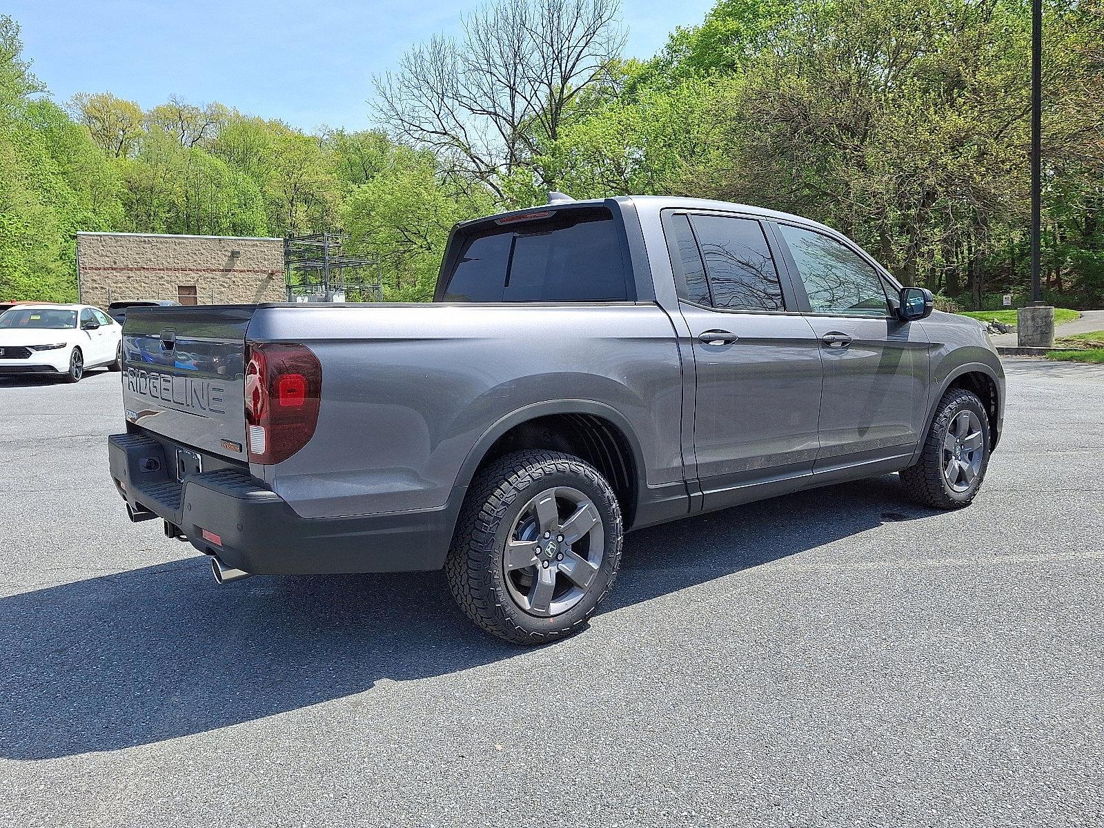 2025 Honda Ridgeline Vehicle Photo in Harrisburg, PA 17111