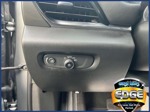 2023 Chevrolet Traverse Vehicle Photo in Roslyn, NY 11576
