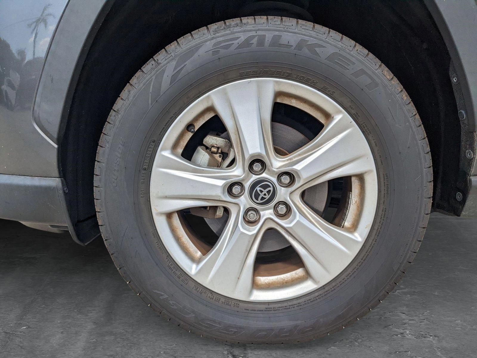2020 Toyota RAV4 Vehicle Photo in Davie, FL 33331