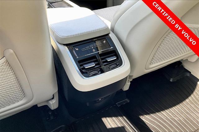 2022 Volvo XC90 Vehicle Photo in Grapevine, TX 76051